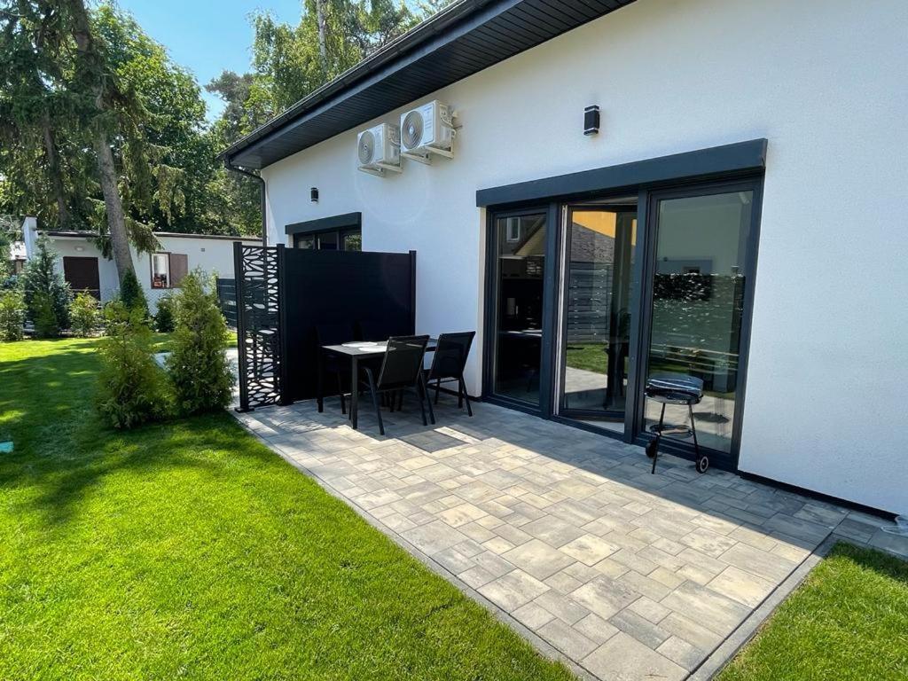 Apartamenty Przy Parku -150M Od Plazy Darlowko Exterior photo