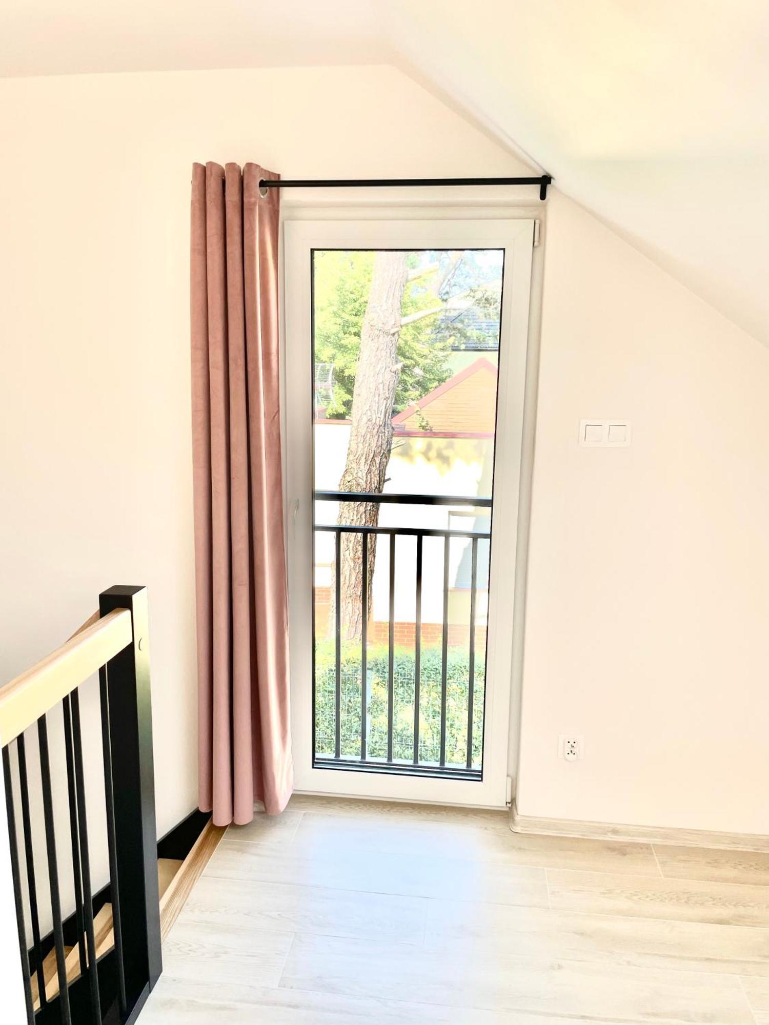 Apartamenty Przy Parku -150M Od Plazy Darlowko Exterior photo